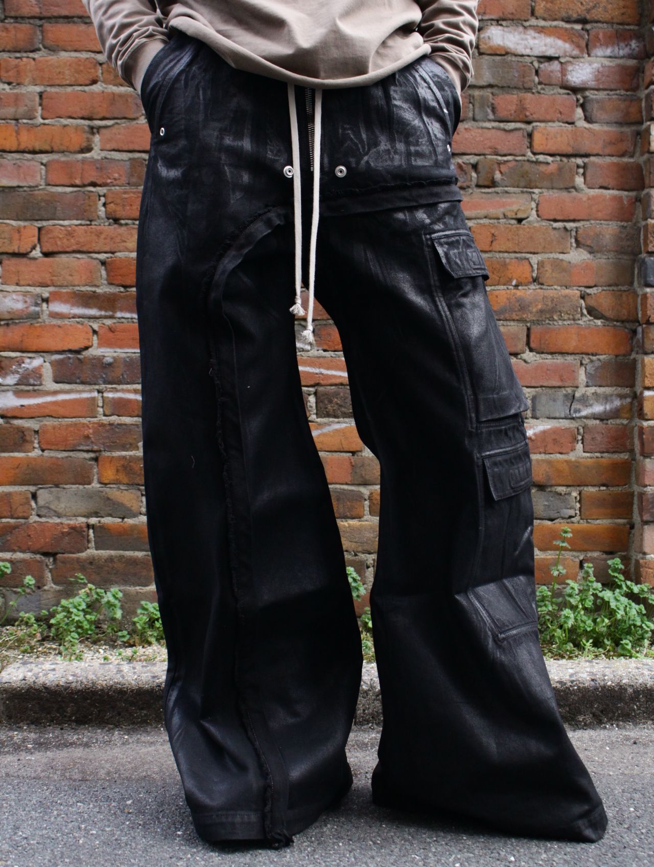 RICK OWENS DRKSHDW - 【25SS】インバランスド ダブル カーゴ ジャンボ