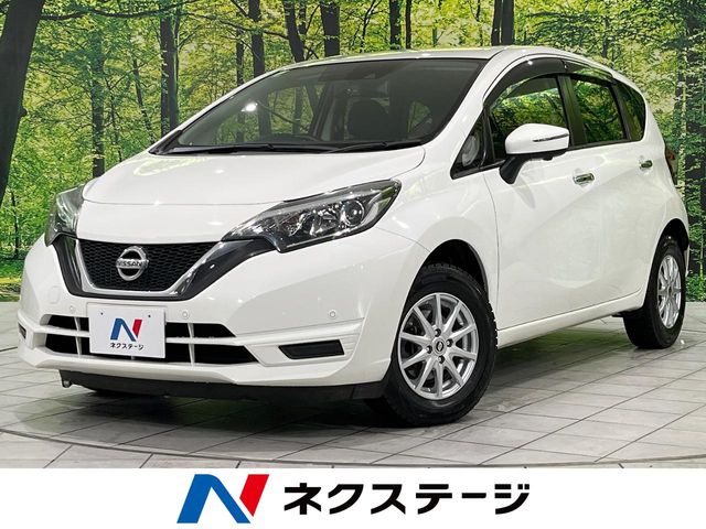 ノート X FOUR スマートセーフティエディション（日産）[CVT（無