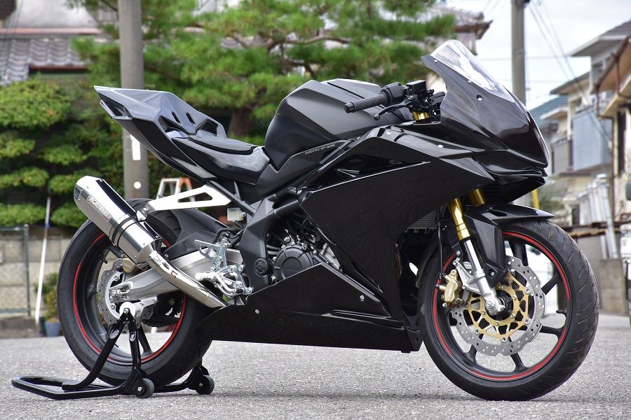 Webike | 才谷屋 サイタニヤ フルカウル＆シングルシート CBR250RR