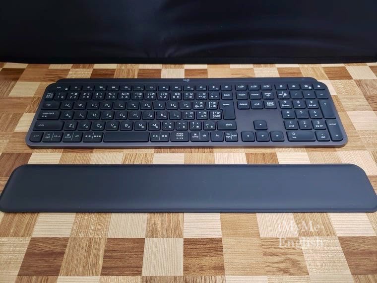 レビュー】ロジクール 「MXパームレスト」(MX10PR)を「MX KEYS」と