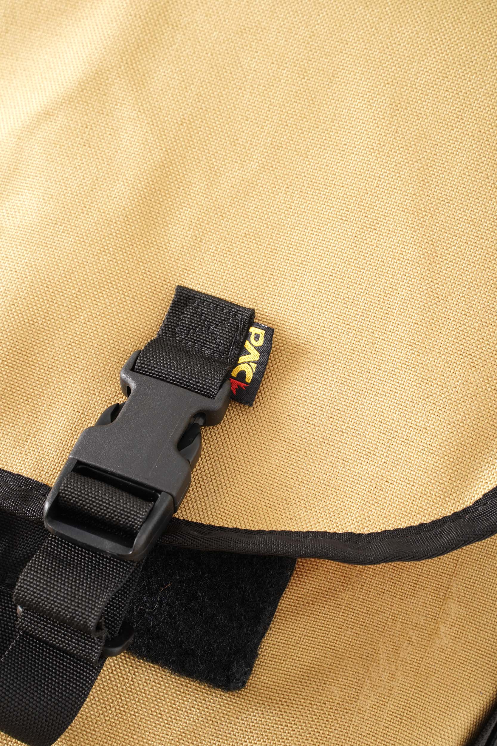 MADE IN CANADA PAC DESIGNS MESSENGER BAG – KNEW STORE
