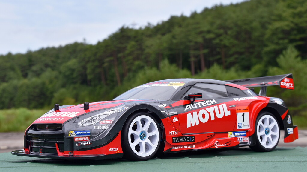 MOTUL AUTECH Z」ボディ補強＆ボディ重量比較 : プラドの趣味の備忘録