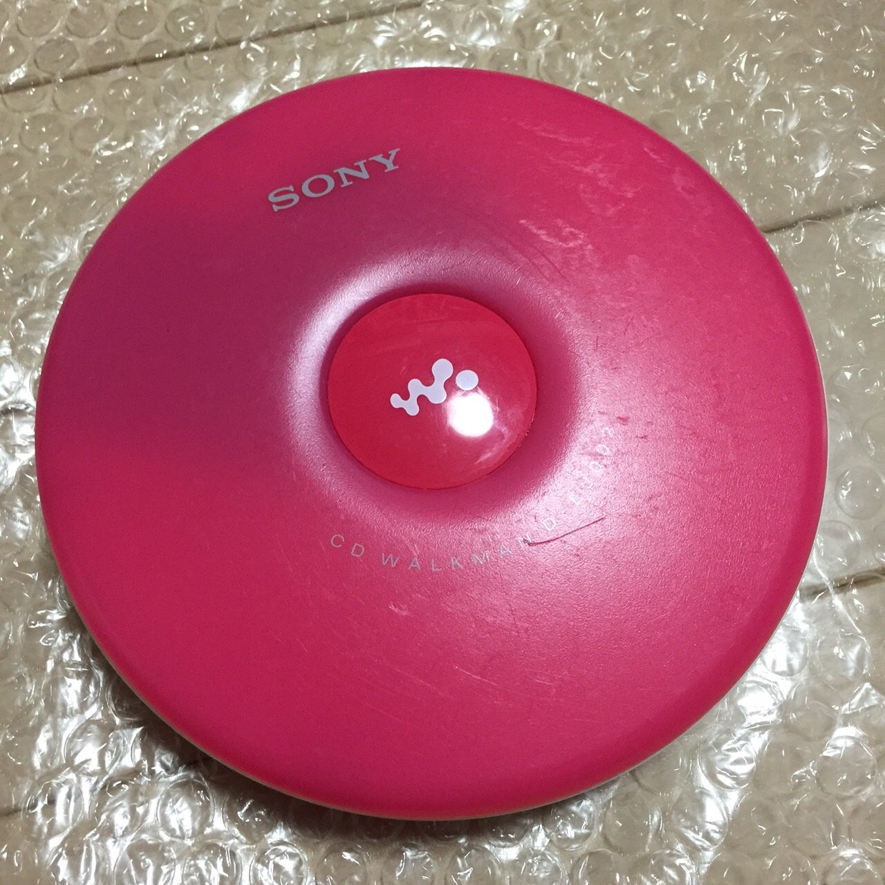 Amazon.co.jp: SONY CDウォークマン ピンク D-EJ002 P : 家電＆カメラ