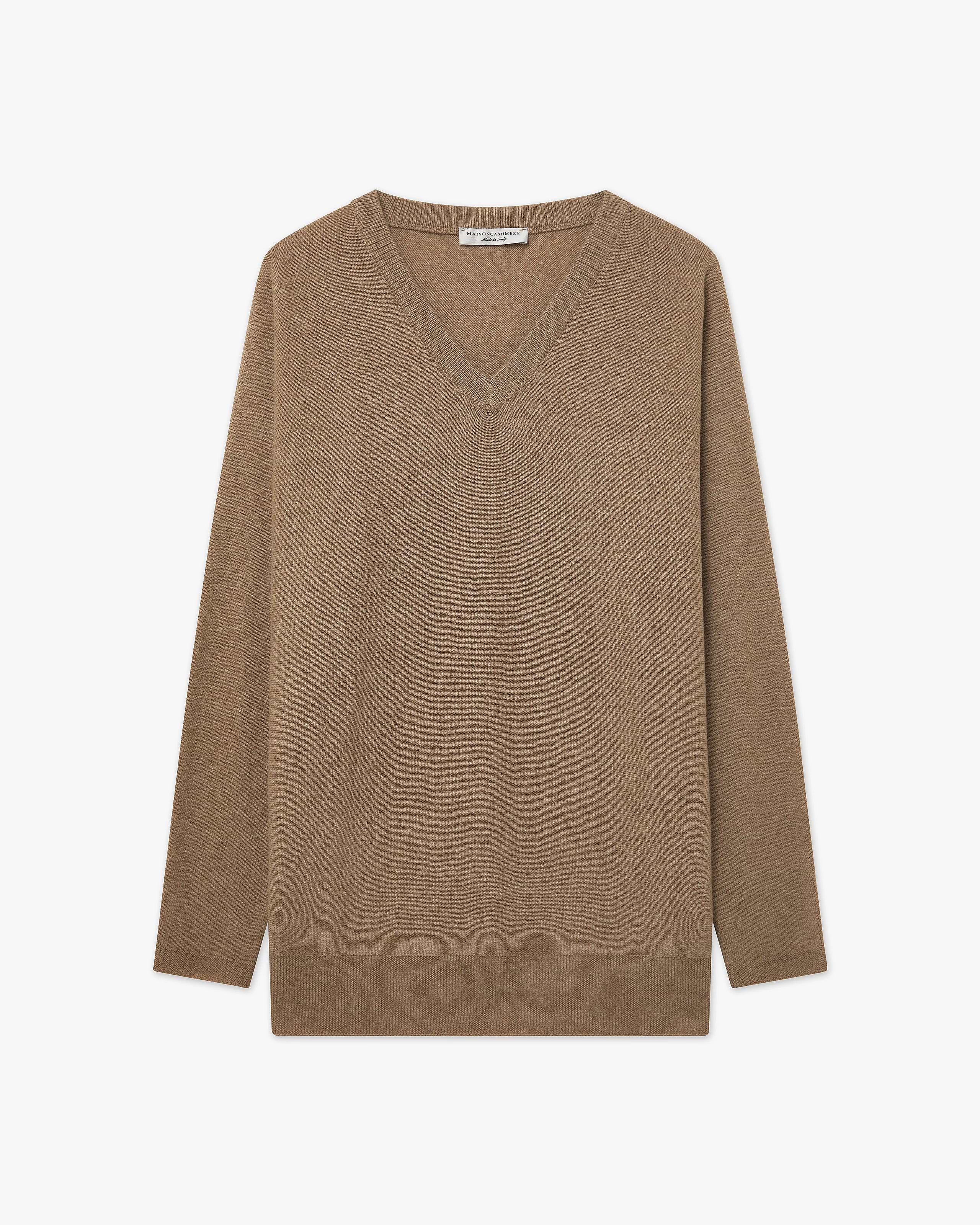 Women's Milford Merino V-Neck Sweater - Hazelnut | MaisonCashmere