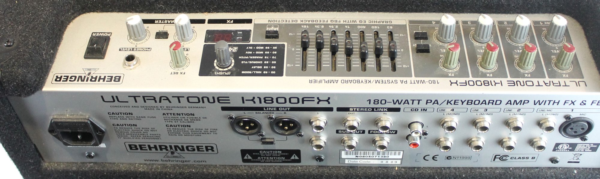 6651 - Black Behringer Ultratone K1800FX - 180-Watt 4 Channel