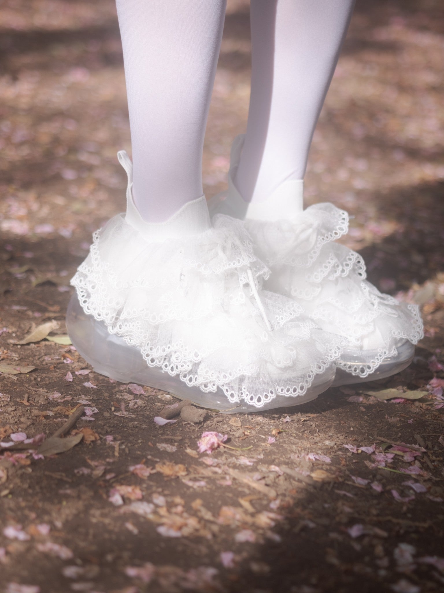 Lace Moon / White｜MIKIOSAKABE&JennyFax公式ストア – MIKIOSAKABE