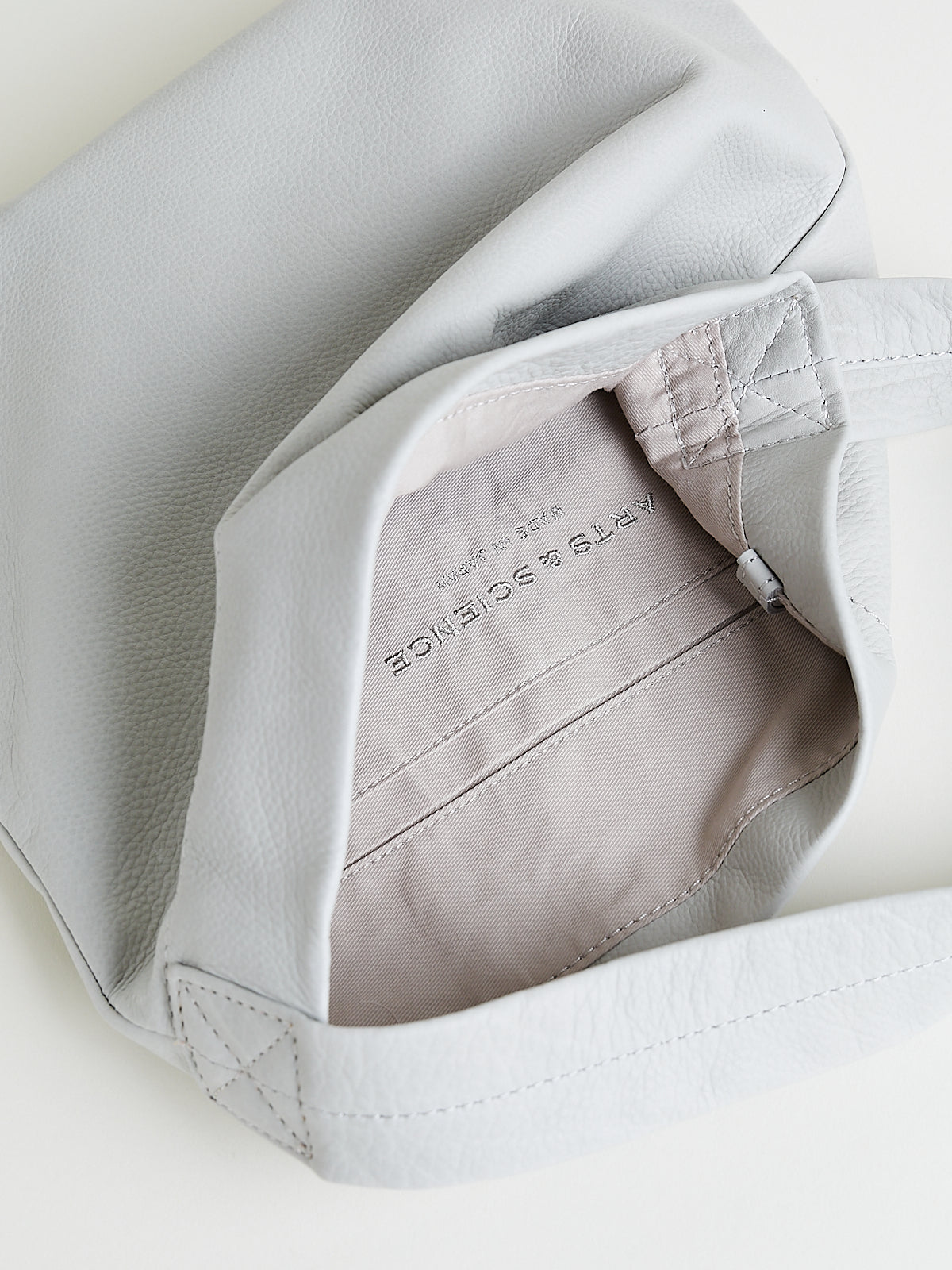Arts & Science - Original Tote S in Light Grey – Mouki Mou