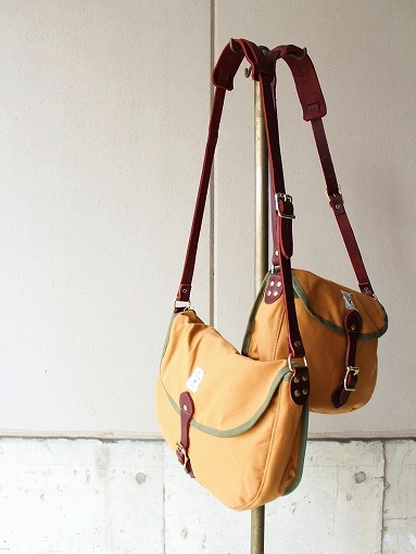 South2 West8 (S2W8) のショルダーバッグ(Sunforger Cloth