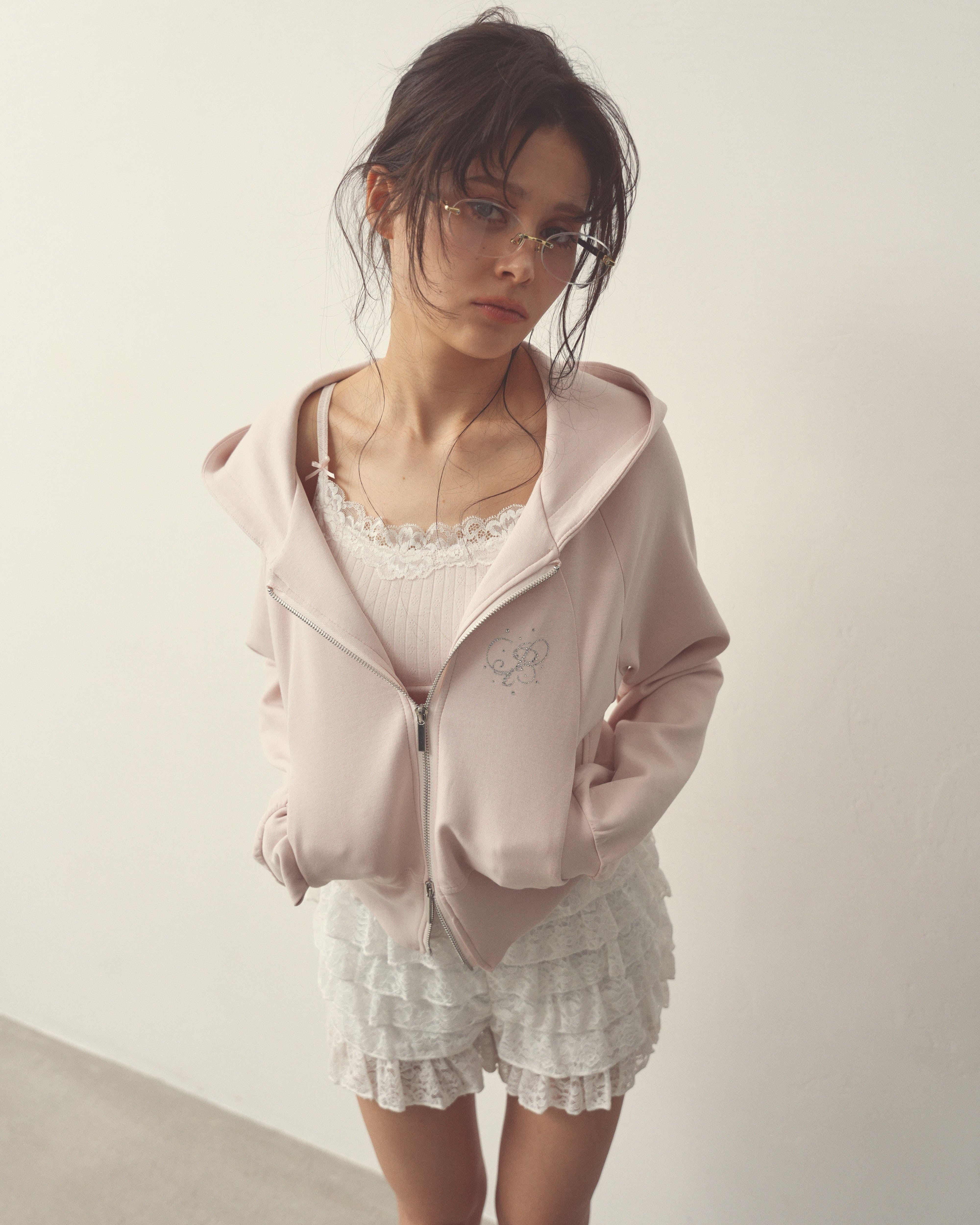 eyelet ribbon camisole｜PELLICULE | ぺリキュール