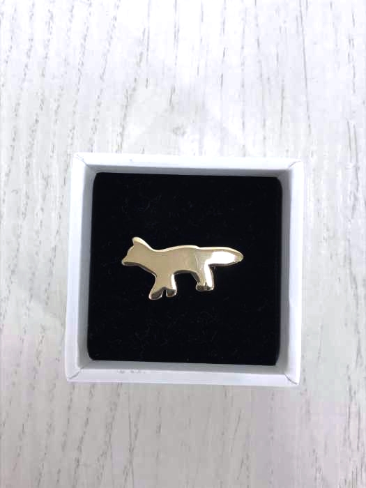 maison kitsune（メゾンキツネ） フォックス ピンバッジ レディース
