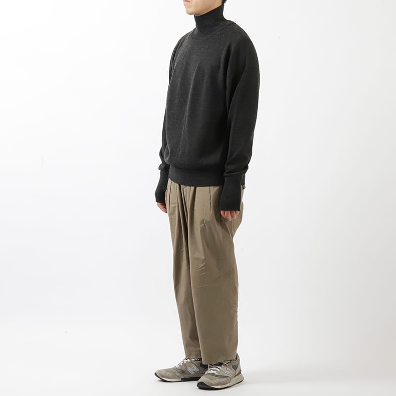 Batoner Aging Wool Signature Turtle Neck Charcoal