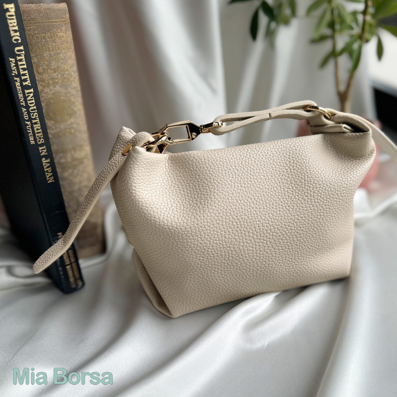Mia Borsa（ミアボルサ） ミニ ショルダーバッグ レディース 斜めがけ