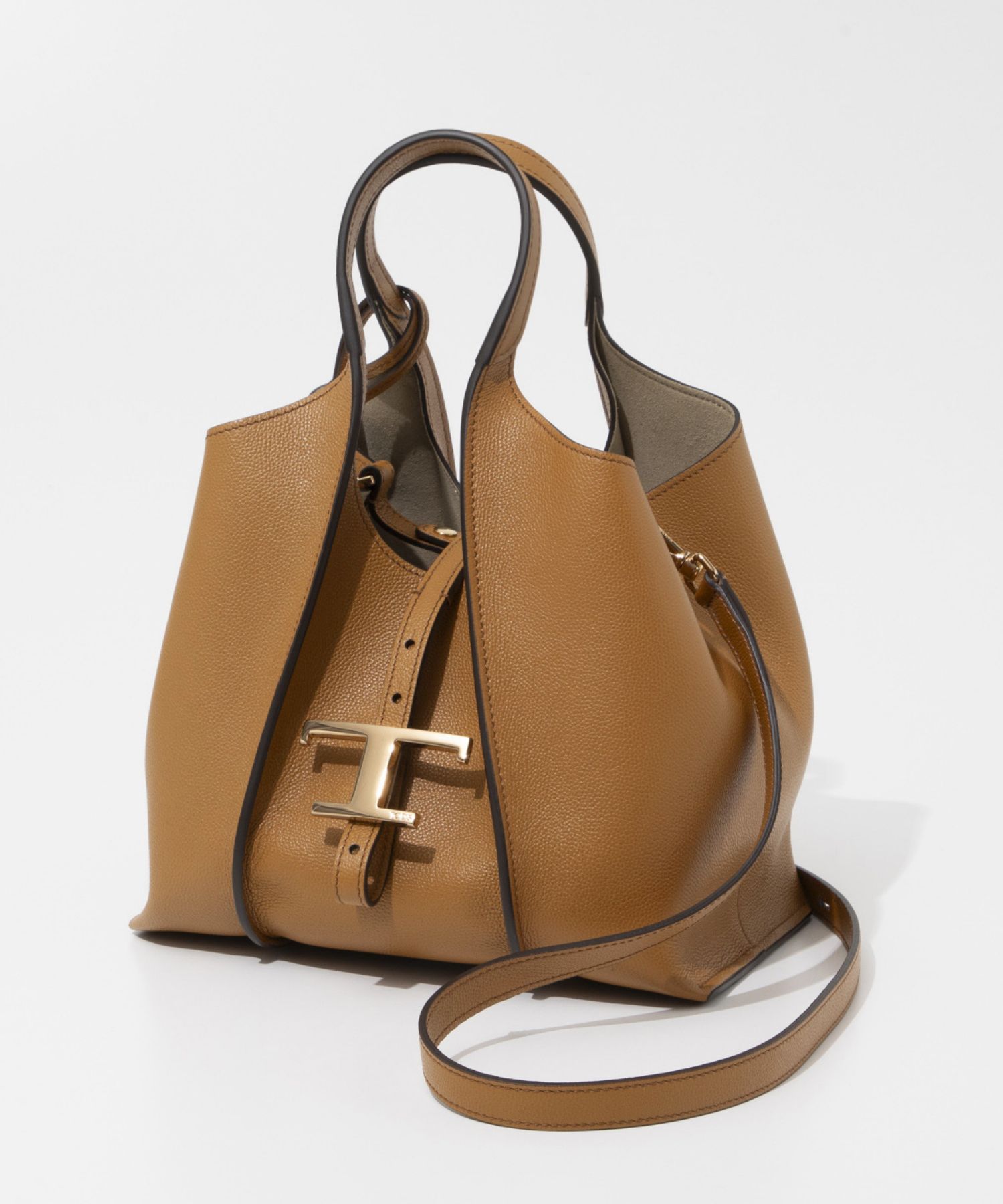 TOD'S（トッズ） TOD'S XBWTSBA9100 Q8E ハンドバッグ レディース