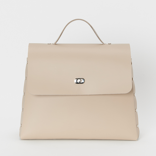 Hender Scheme（エンダースキーマ） アッセンブルハンドバッグフラップ