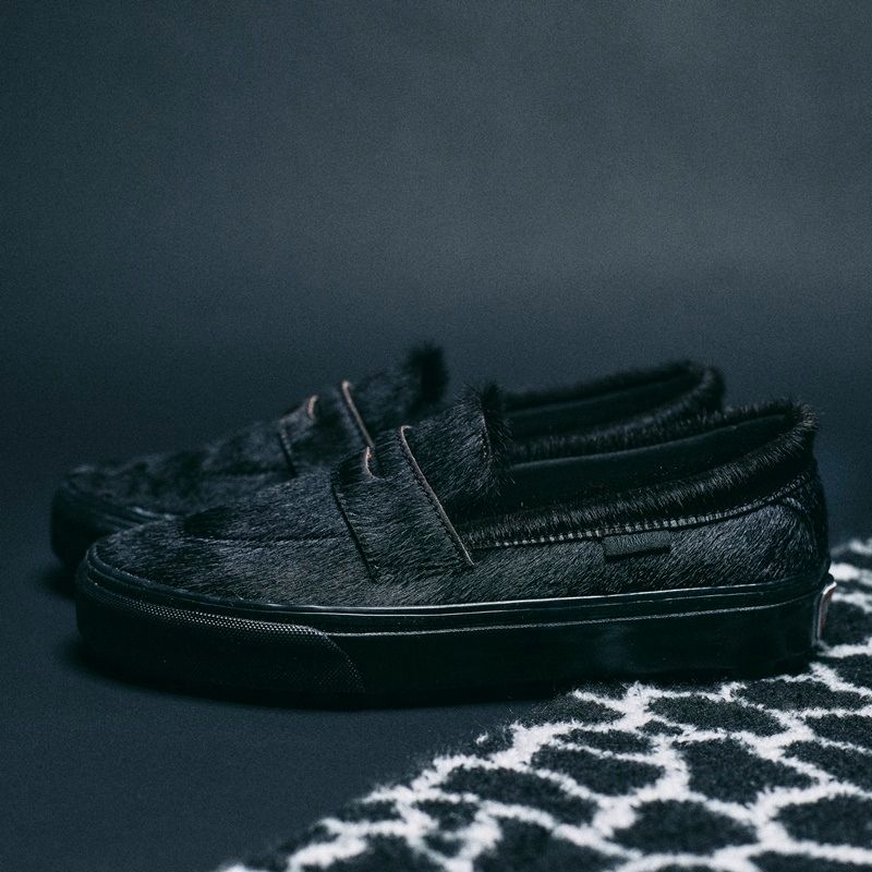 発売中【Vans STYLE 53 LX】ファー素材で冬仕様にアップデートされた