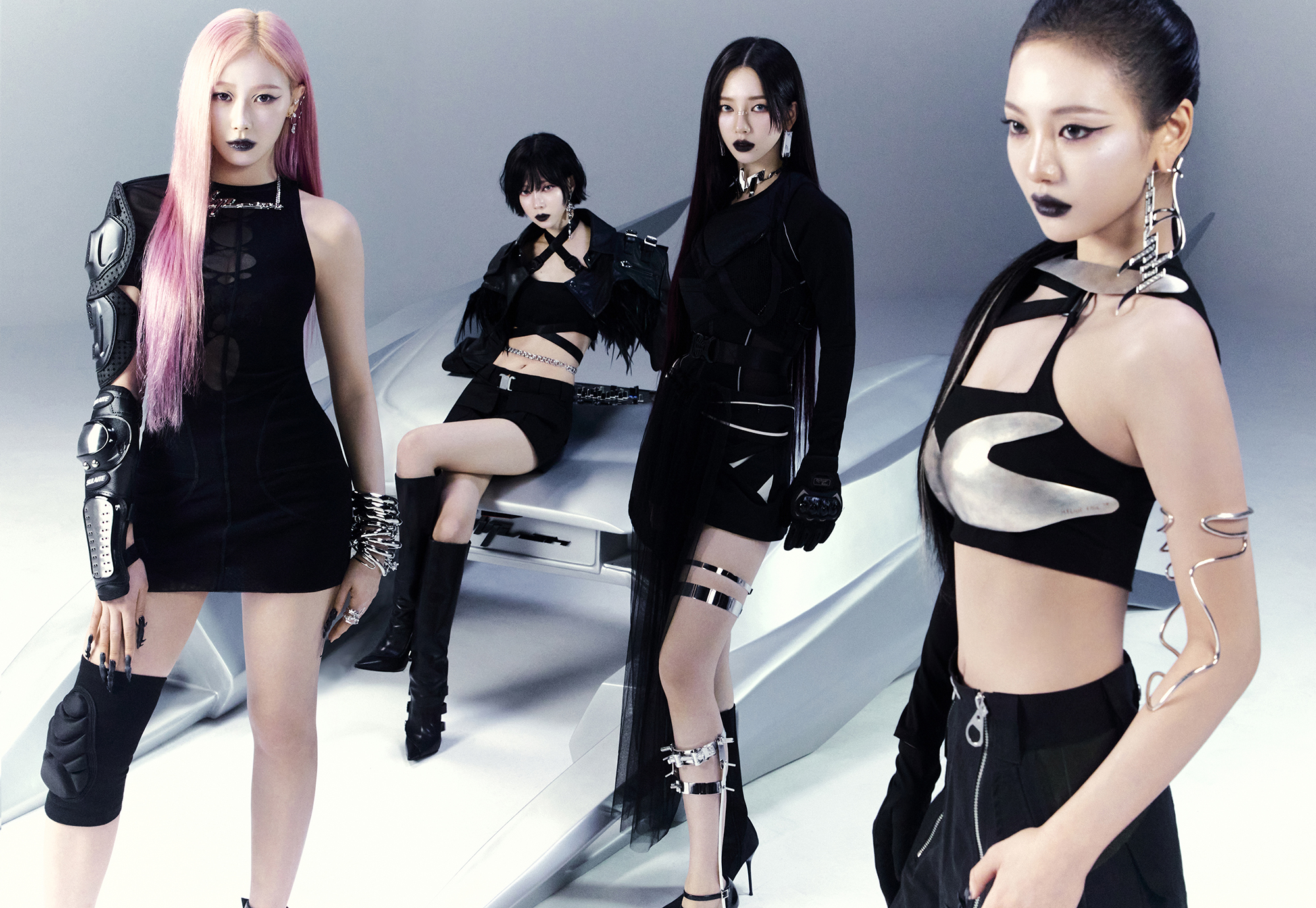 aespa 5th Mini Album 『Whiplash』特設サイト