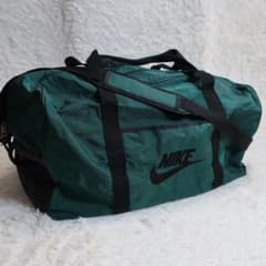 NIKE ボストンバッグ グリーン 90's 銀タグ 大容量 希少 - メルカリ