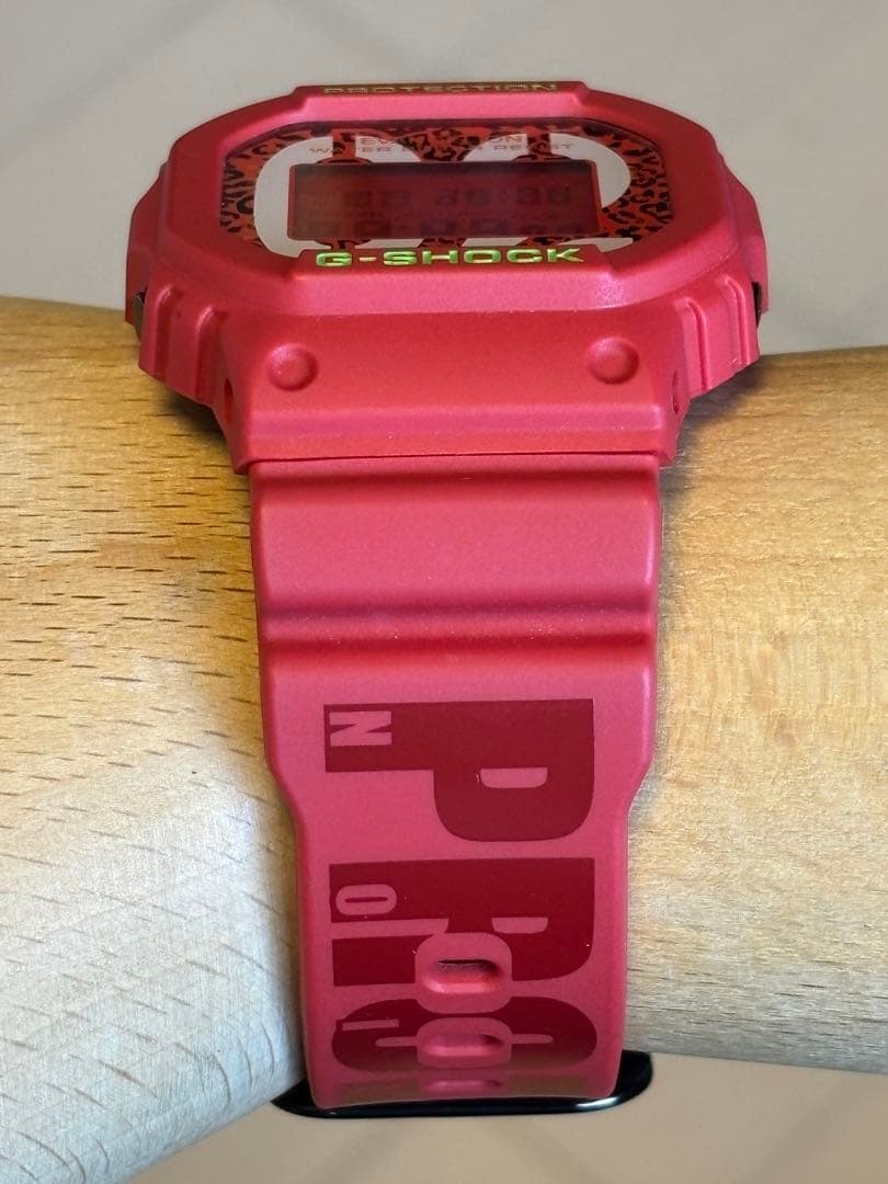 コラボ/G-SHOCK/時計/DW-5600/エヴァンゲリオン/弐号機/アスカ - メルカリ