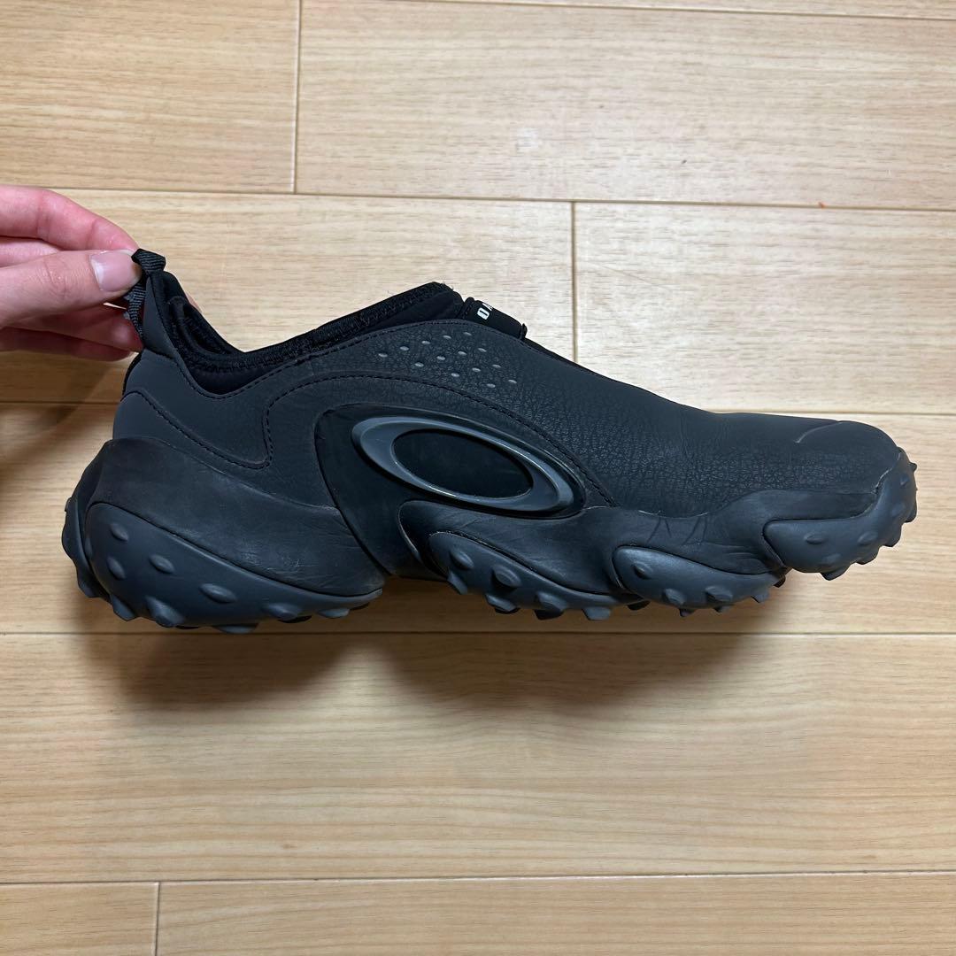 オークリー　OAKLEY EDGE ICON ブラック　27.5cm