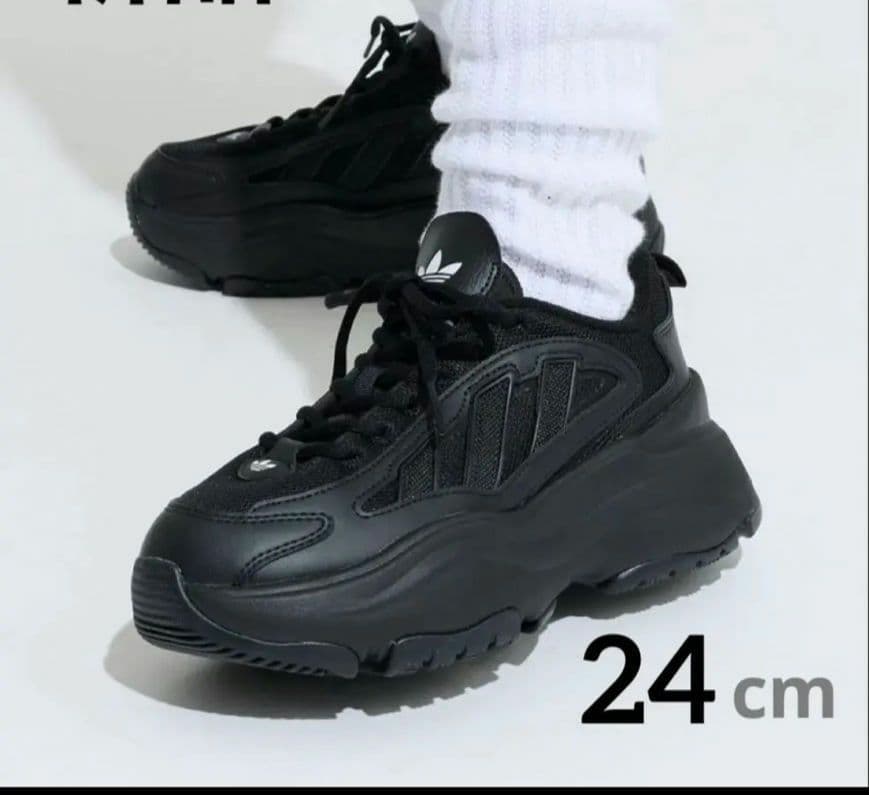 アディダス　OZGAIA W オズガイア　24センチ adidas（アディダス） スニーカー オズガイア ウィメンズ OZGAIA W