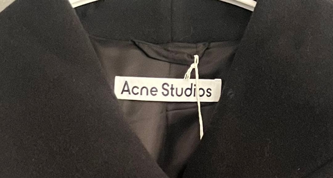 Lily様専用】Acne Studios ファネルネック コート ブラック - メルカリ