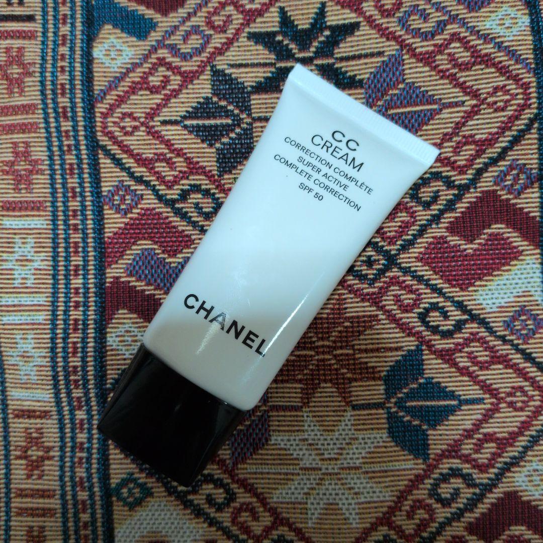 シャネル CCクリーム N 10 ベージュ CC クリーム N 10 ベージュ / CHANEL(シャネル) | LIPS