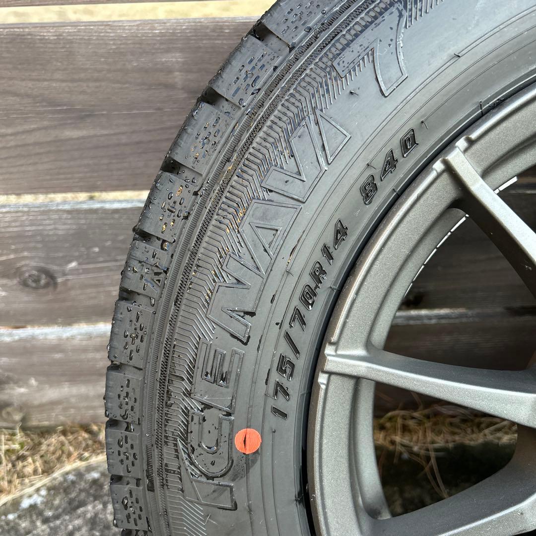 フィアットに使用 175/65 R14 ホイール&スタッドレスタイヤ4本セット