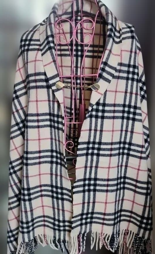 BURBERRY　チェック柄 ショール ベージュ 黒 BURBERRY（バーバリー） ストール MU GNT CHK SLD LNG CSSC 8035910