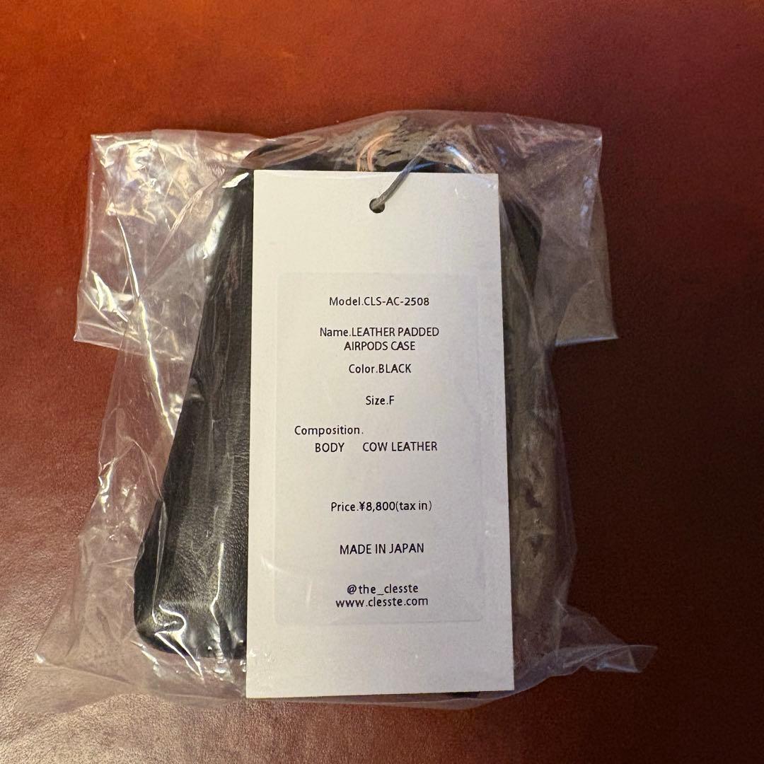 CLESSTE LEATHER PADDED AIRPODS CASE - メルカリ