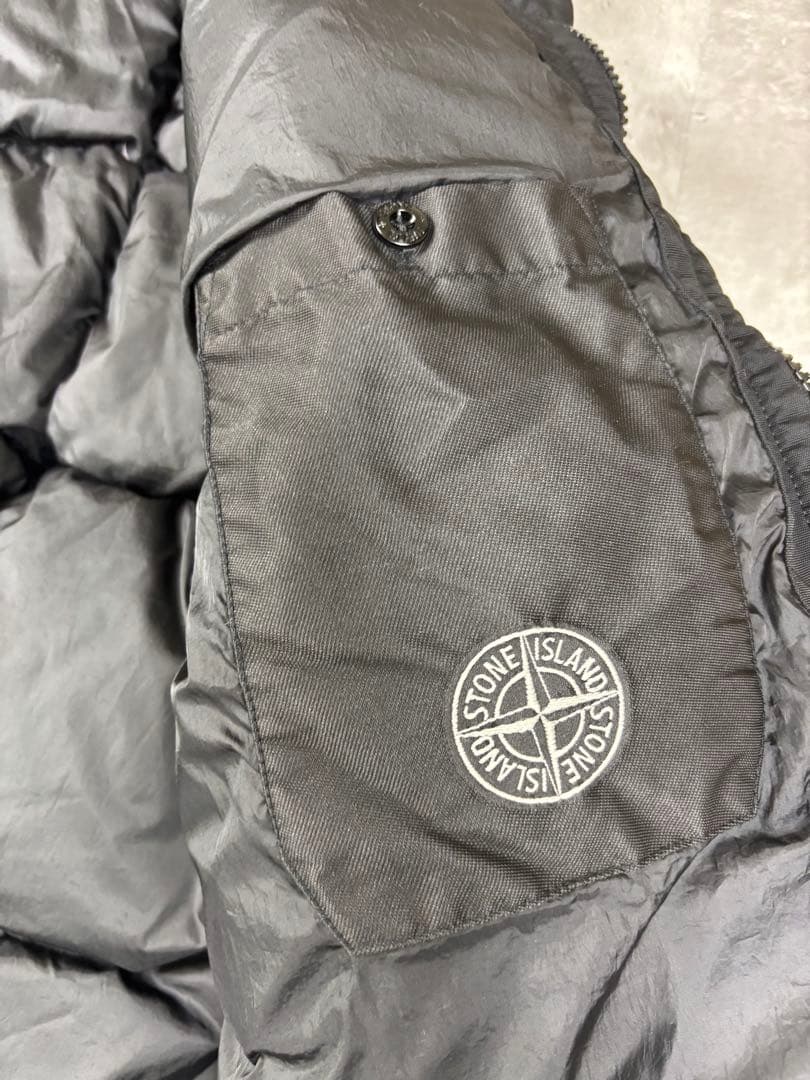 V*e様 19AW STONE ISLAND ダウンジャケット - メルカリ
