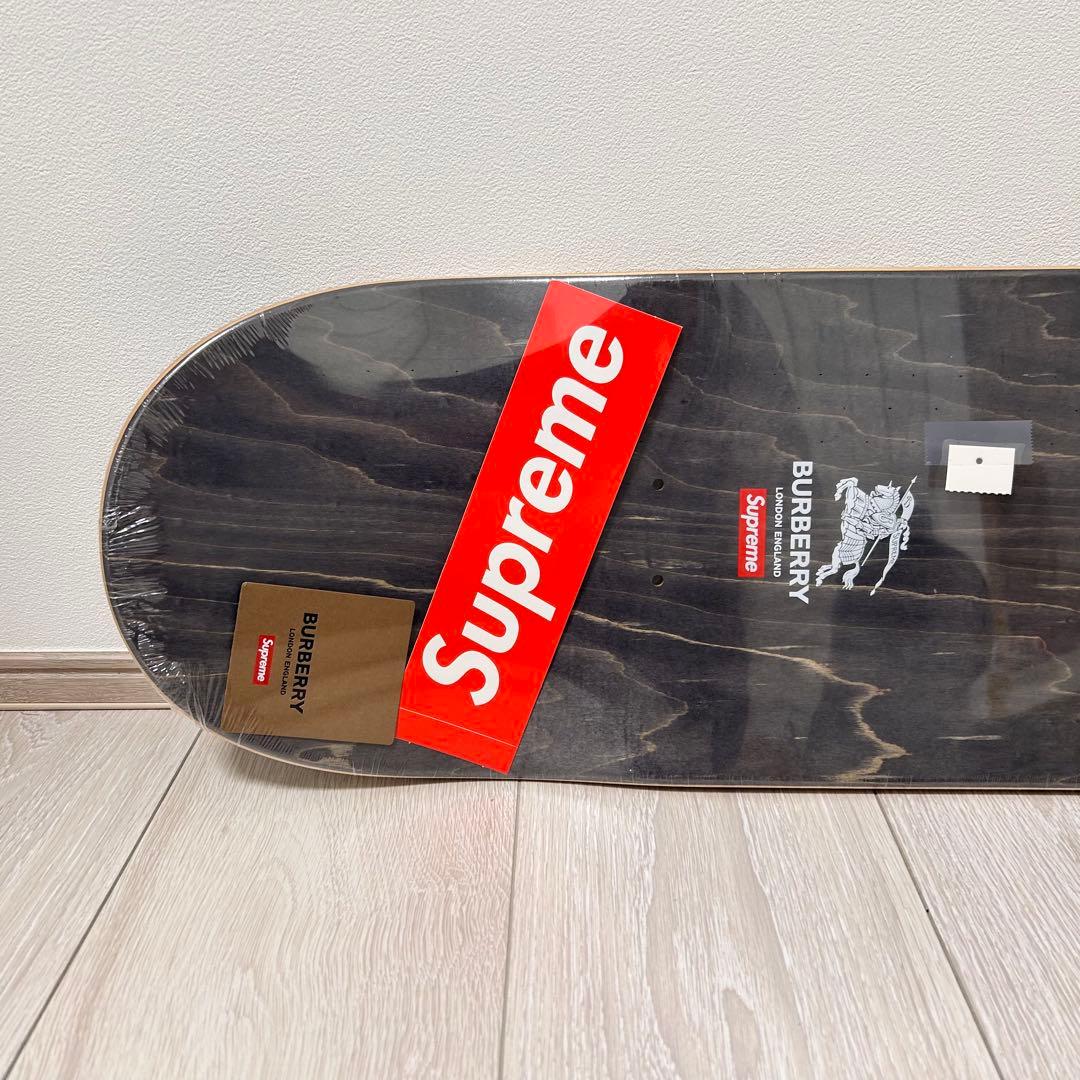 新品未使用】Supreme Burberry Skateboard - メルカリ