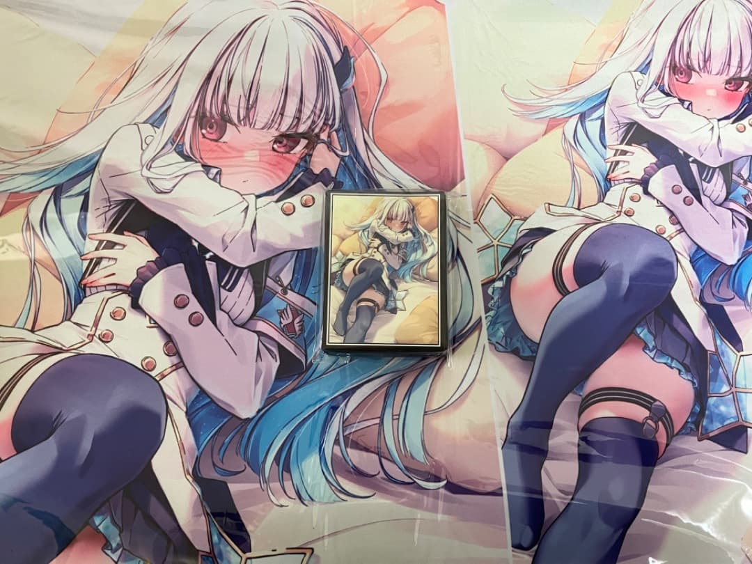 白詰草　にじさんじ　スリーブ　プレイマット　リゼヘルエスタ Amazon.co.jp: 白詰草 スタンダードサイズ カードスリーブ『にじさんじ