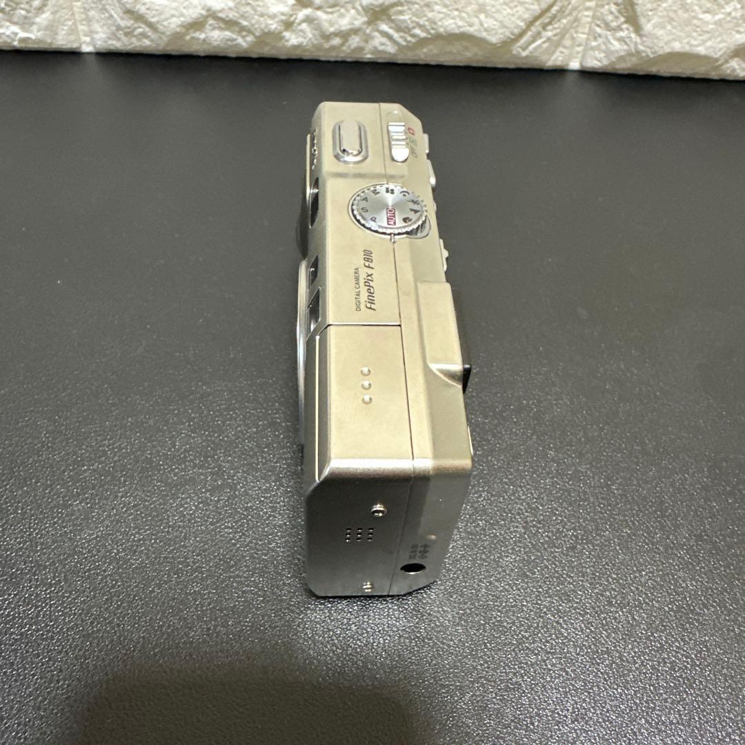 希少 FUJIFILM Finepix F810 動作未確認 ジャンク 現状品