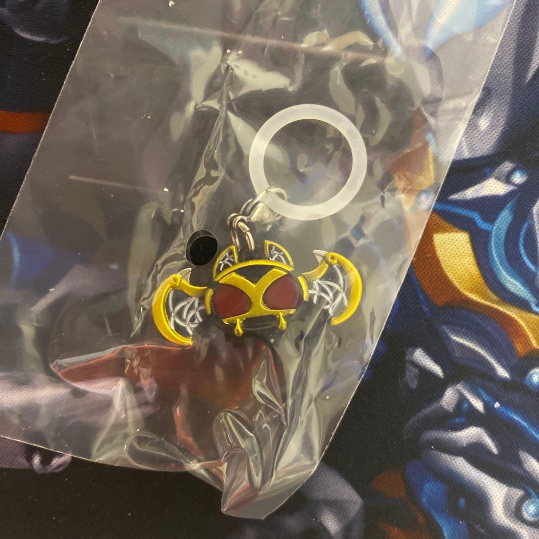 めじるしアクセサリー 仮面ライダー/ウルトラマン4種セット - メルカリ