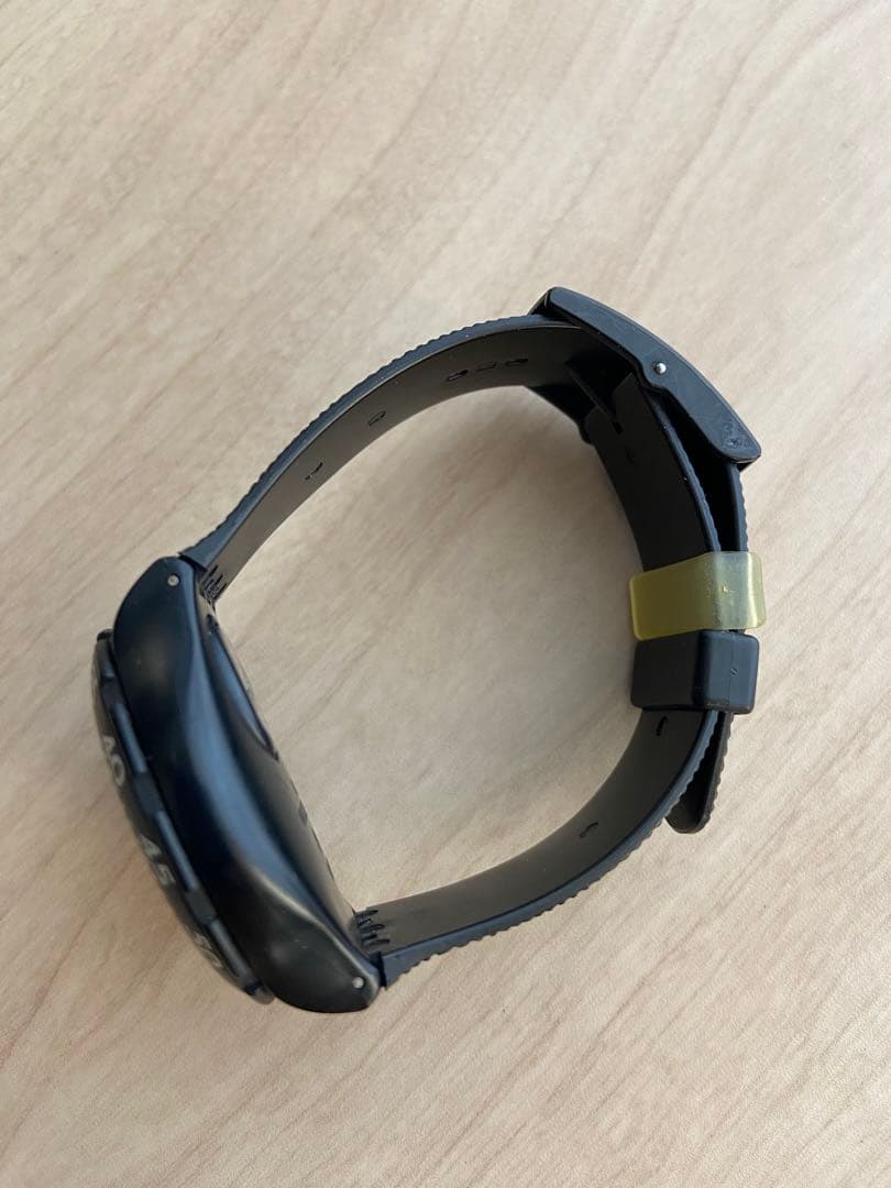 swatch／ZARD坂井泉水さん愛用／SCUBA200 Black Shark - メルカリ